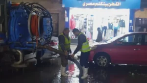 كارثة الأمطار تهدد القاهرة وفرق الطوارئ تتصدى للفيضانات في المناطق الأكثر تضررًا